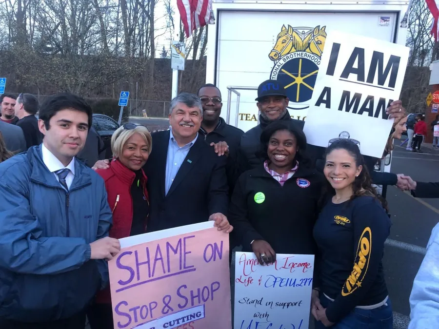 trumka_on_picket_line_04.17.2019.jpg